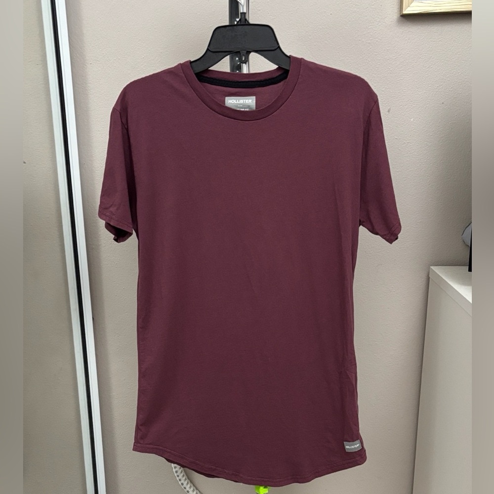 Hollister Deep Burgundy Short Sleeve Longline Fit Tee